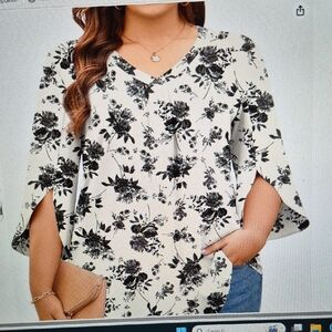 V-Neck Black Floral Tunic Top - White/Black